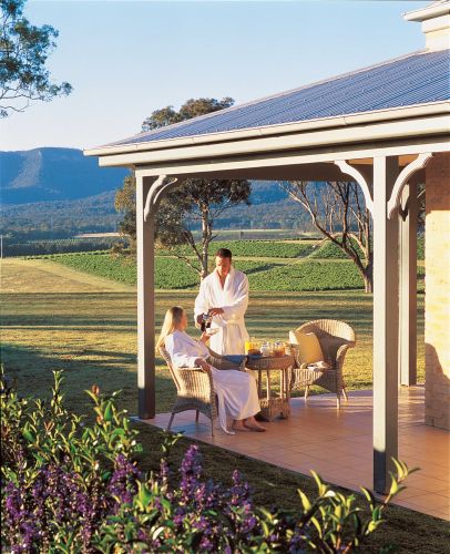 The vista enjoyed by all the accommodation at Berenbell Vineyard Retreat