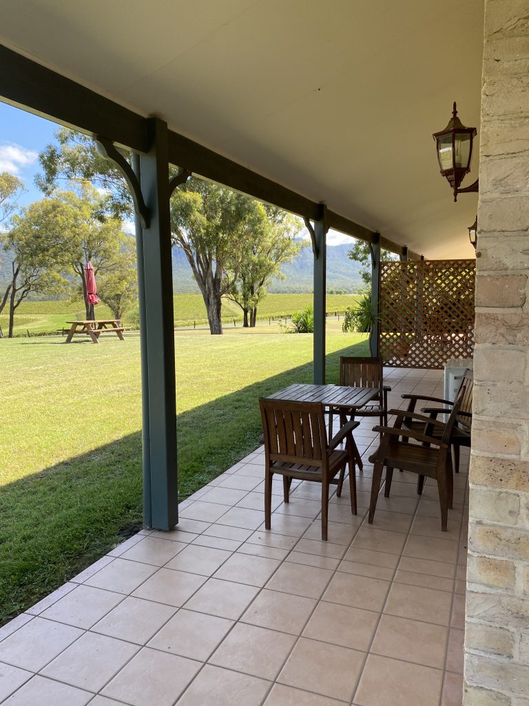 Alfresco dining outside Berenbell's 2 bedroom Lodge